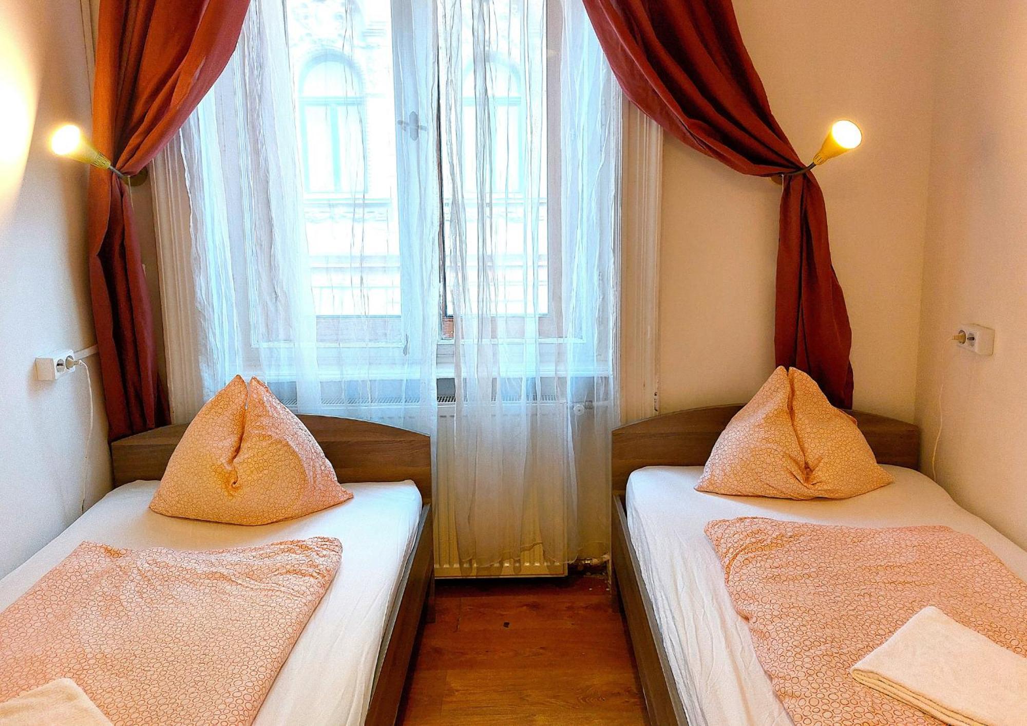 Goodmo Budapest Smart Rooms Exterior photo